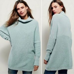 Free People Ottoman Slouchy Oversized Tunic Sweater Blue Green Mint Size Small